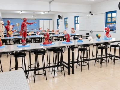 Laboratório de anatomia da Faculdade Alis
