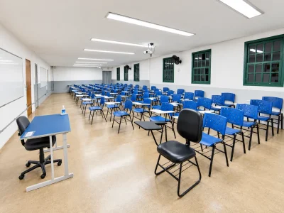 Sala de aula da Faculdade Alis